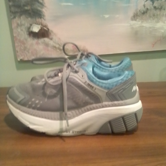 Gray Athletic Sneakers - Picture 4 of 4
